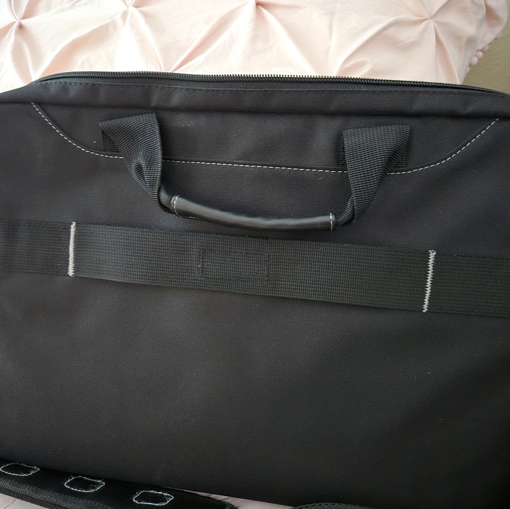 Targus lap top bag